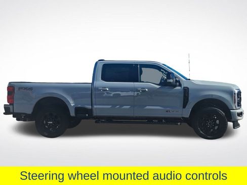 New 2026 Ford F250 Lariat w/ Black Appearance Package image 28