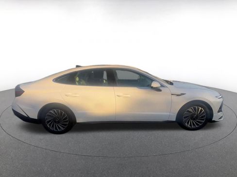 Used 2025 Hyundai Sonata SEL image 16