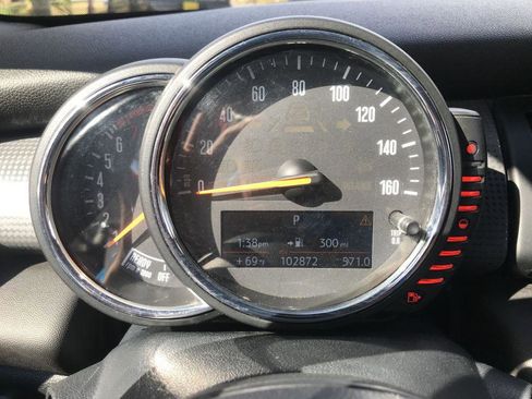 Used 2016 MINI Cooper Convertible image 11