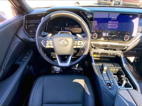 Certified 2025 Lexus TX 350 AWD w/ Technology Package image 6