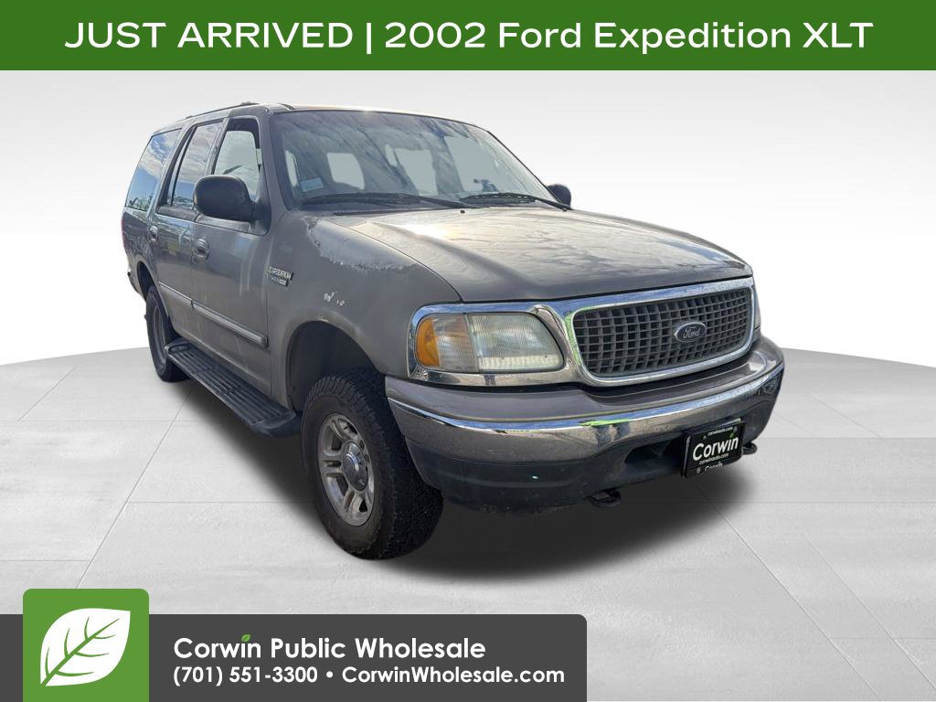 Used 2002 Ford Expedition XLT AWD/4WD image 1