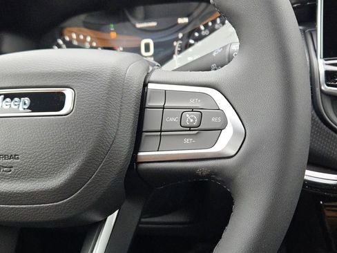 New 2026 Jeep Compass Latitude AWD/4WD image 26