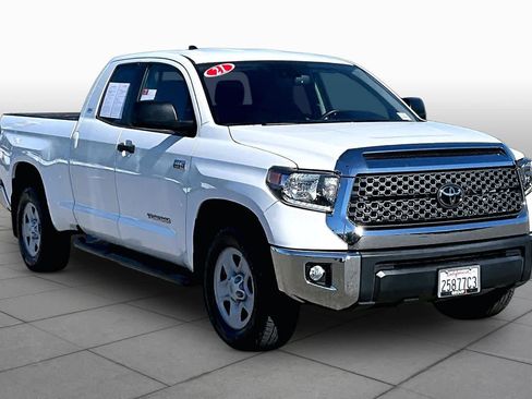 Used 2021 Toyota Tundra SR5 RWD image 2