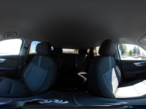 Used 2026 Chevrolet Blazer LT FWD image 42