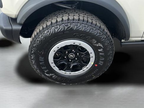 New 2026 Ford Bronco Badlands AWD/4WD image 26