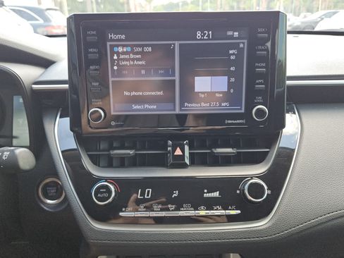 Used 2022 Toyota Corolla Cross LE w/ Moonroof Package FWD image 8