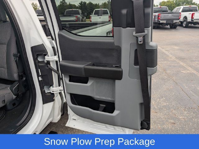 Used 2024 Ford F250 XL w/ STX Appearance Package AWD/4WD image 12