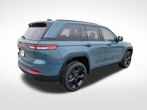 New 2026 Jeep Grand Cherokee Limited image 3