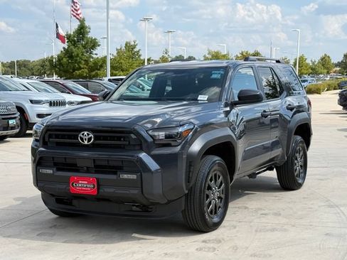 Used 2026 Toyota 4Runner SR5 AWD/4WD image 8