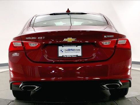 Used 2018 Chevrolet Malibu Premier w/ Premier Sun and Wheel Package image 3
