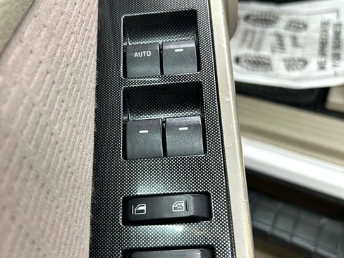 Used 2007 Ford Explorer Sport Trac XLT image 21