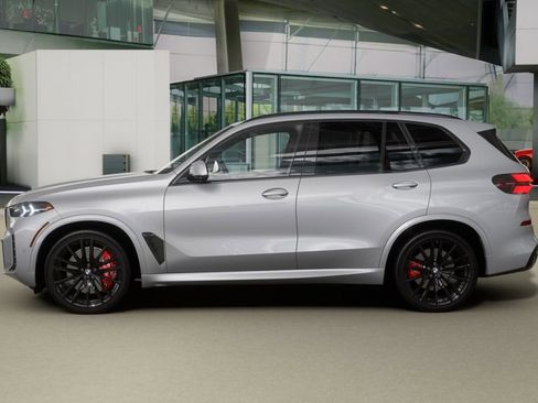 Used 2026 BMW X5 sDrive40i w/ M Sport Package RWD image 30