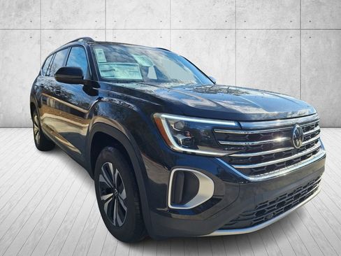 New 2026 Volkswagen Atlas SE image 7