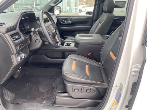 Used 2023 GMC Yukon AT4 image 9