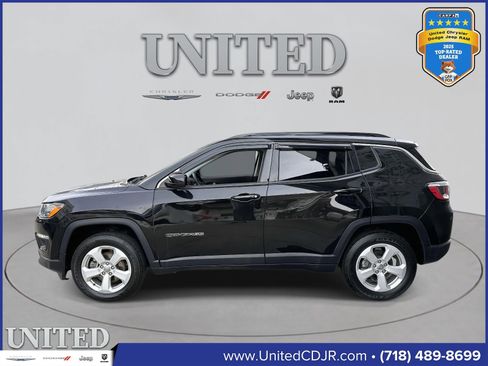 Used 2019 Jeep Compass Latitude image 6