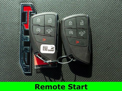 Used 2024 GMC Sierra 2500 AT4 w/ AT4 Premium Plus Package image 30