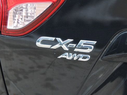 Used 2016 MAZDA CX-5 Touring image 9