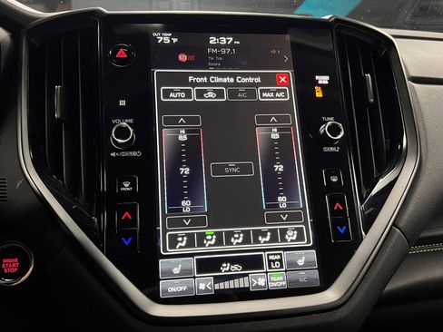 Used 2024 Subaru Ascent Onyx Edition AWD/4WD image 10