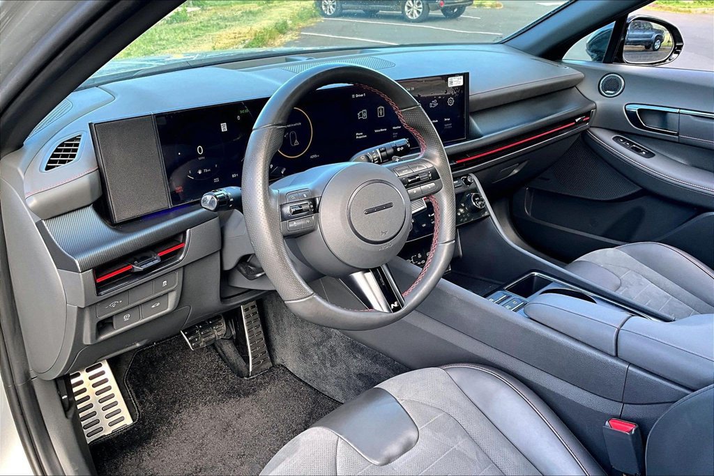 Used 2025 Hyundai Sonata N Line FWD image 13