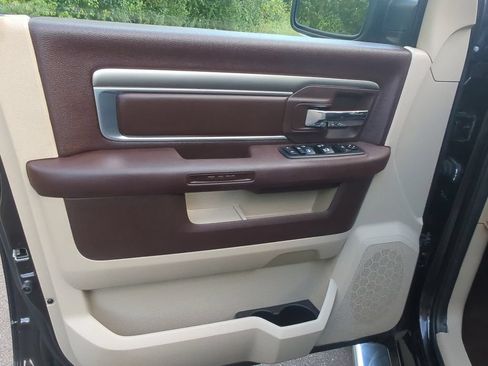 Used 2017 RAM 1500 Big Horn AWD/4WD image 36