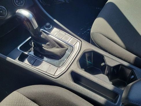 Used 2021 Volkswagen Jetta S image 16