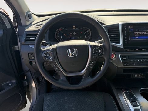 Used 2020 Honda Ridgeline Sport image 12