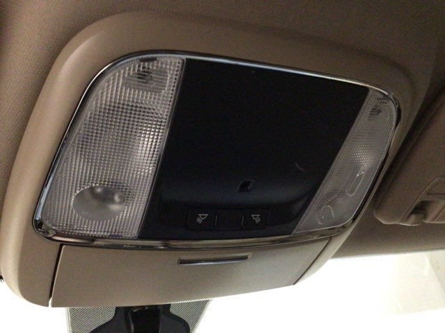 Used 2019 Jeep Grand Cherokee Laredo AWD/4WD image 25