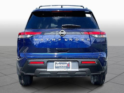 New 2026 Nissan Pathfinder SV image 4