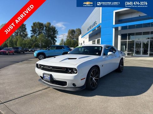 Used 2015 Dodge Challenger R/T Scat Pack w/ Leather Interior Group RWD image 1