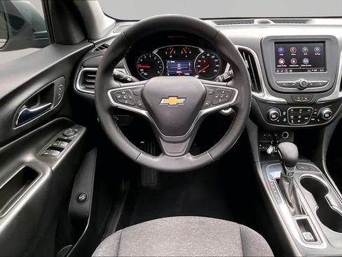 Used 2023 Chevrolet Equinox LT FWD image 6