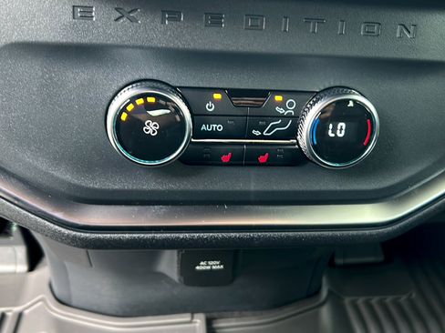 New 2026 Ford Expedition Tremor AWD/4WD image 8