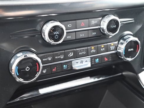 New 2025 Ford F150 Lariat w/ Equipment Group 501A Mid image 40