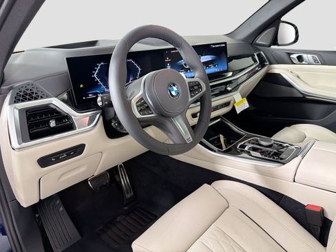 New 2026 BMW X5 xDrive40i w/ M Sport Package image 9