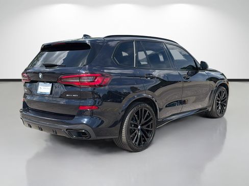 Used 2022 BMW X5 sDrive40i w/ M Sport Package RWD image 3