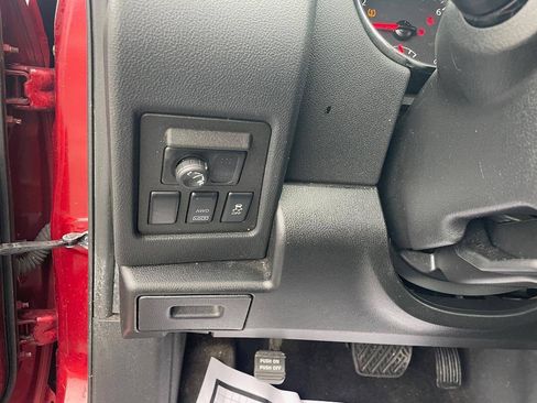 Used 2013 Nissan Rogue S AWD/4WD image 21