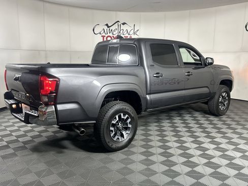 Used 2020 Toyota Tacoma SR5 RWD image 8