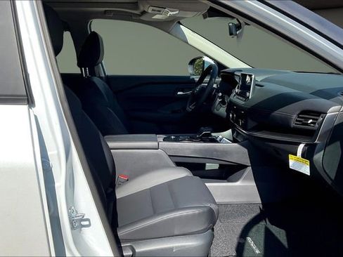 New 2026 Nissan Rogue SV w/ Cold Weather Package image 9