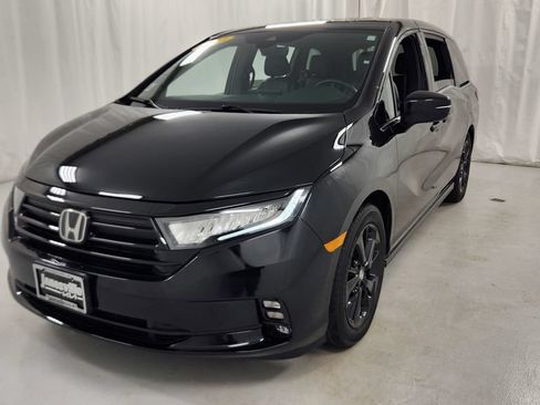 Used 2023 Honda Odyssey Sport image 7