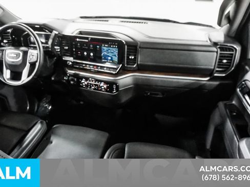Used 2025 GMC Sierra 1500 SLT RWD image 15