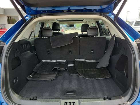 Used 2024 Ford Edge SEL w/ Convenience Package AWD/4WD image 8