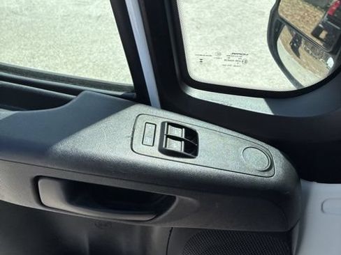 Used 2023 RAM ProMaster 2500 FWD image 22