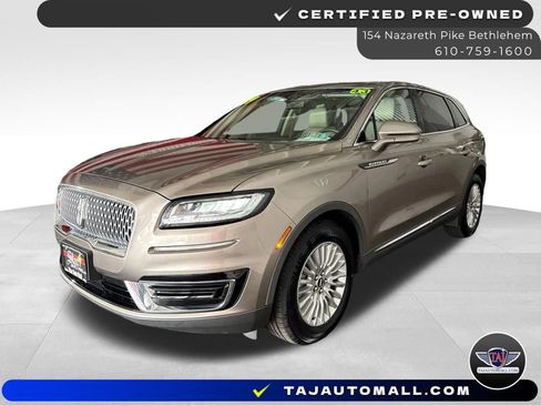 Used 2019 Lincoln Nautilus Premier AWD/4WD image 1
