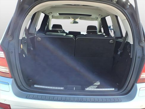 Used 2009 Mercedes-Benz GL 320 BlueTEC 4MATIC image 10