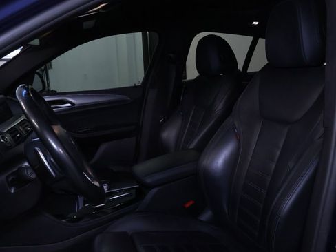 Used 2019 BMW X4 M40i w/ Premium Package image 16