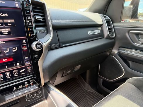 Used 2019 RAM 1500 Laramie w/ Sport Appearance Package AWD/4WD image 36