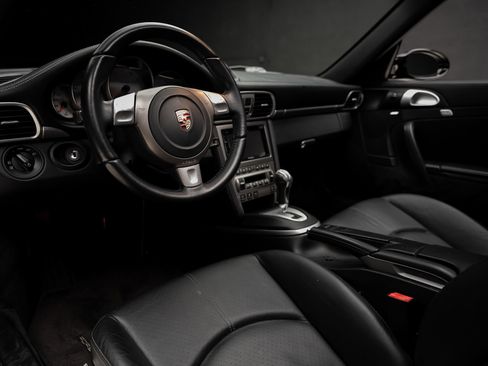 Used 2007 Porsche 911 Turbo AWD/4WD image 2