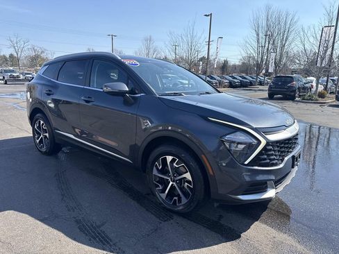 Used 2023 Kia Sportage EX image 10