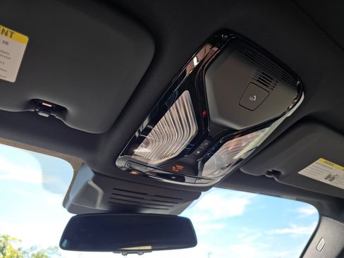 New 2026 BMW X5 xDrive50e AWD/4WD image 55