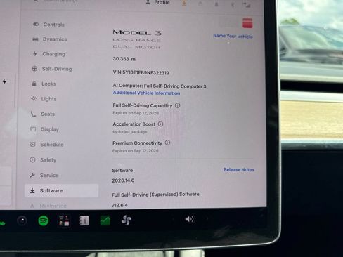Used 2022 Tesla Model 3 Long Range AWD/4WD image 4