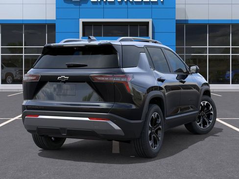 New 2026 Chevrolet Equinox LT w/ Convenience Package II AWD/4WD image 4